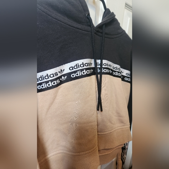 Women's Adidas Cropped Sweater - Picture 4 of 6